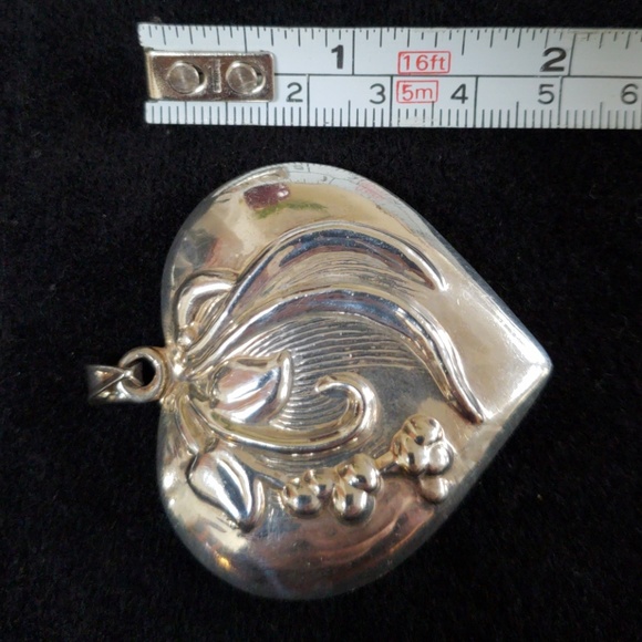 VTG Sterling Art Nouveau large puffy heart pendant - Picture 8 of 8
